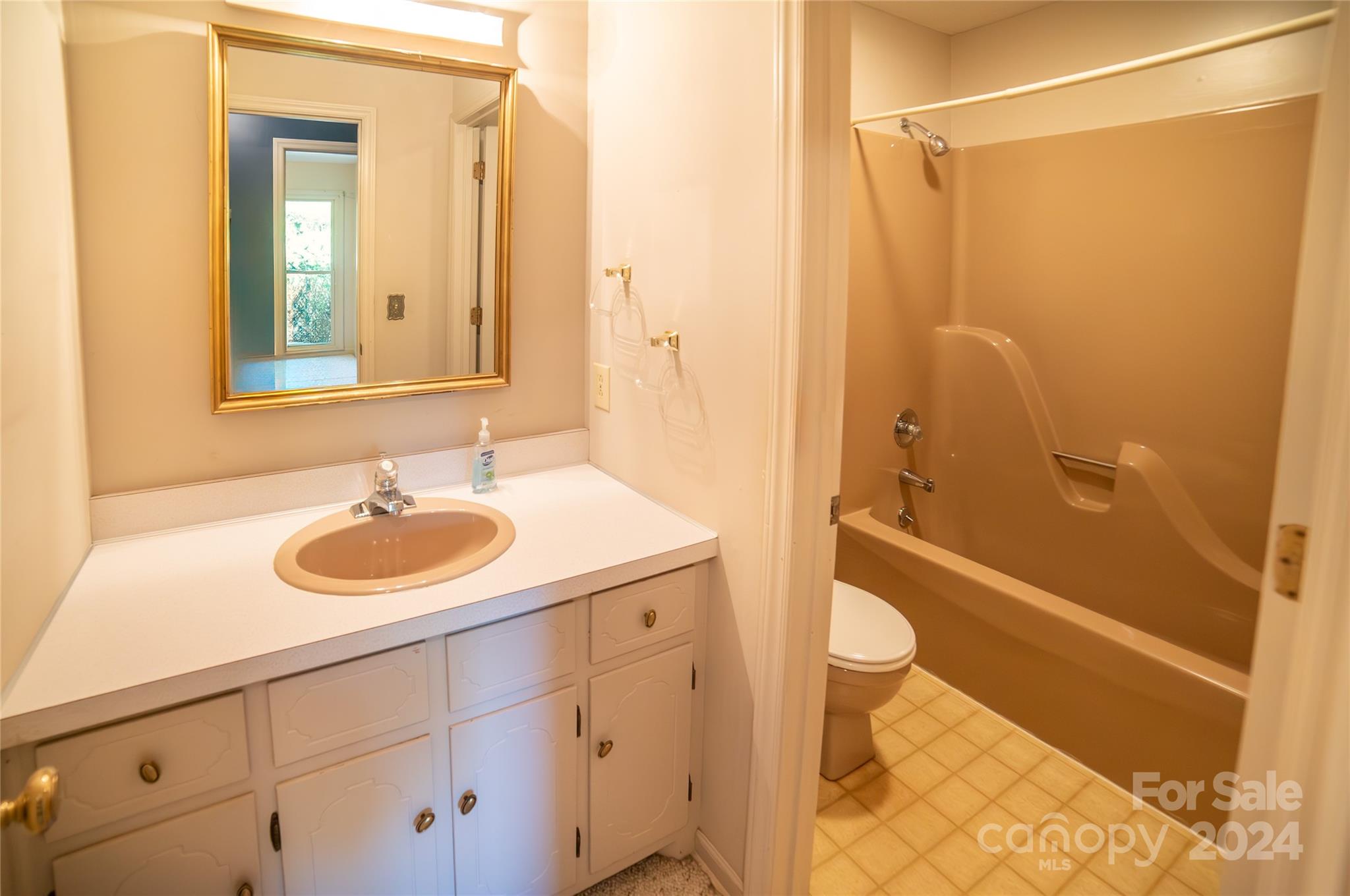 422 Bost Road Morganton, NC 28655 - Photo 15 of 26 Gallery Image 15