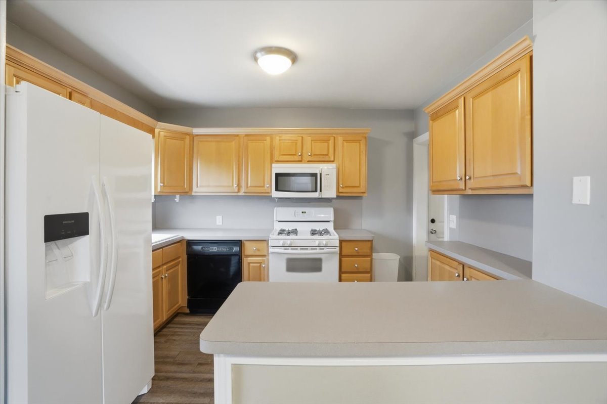 35669 North Benjamin Avenue Ingleside, IL 60041 - Photo 9 of 22