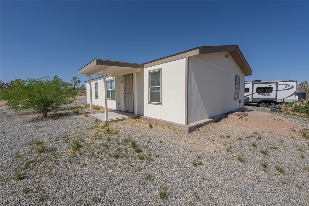 26012 Hummingbird Lane Meadview, AZ 86444 - Photo 5 of 40