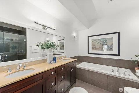 $995,000 | 745 Bellevue Avenue East, Unit 401, Seattle, WA 98102