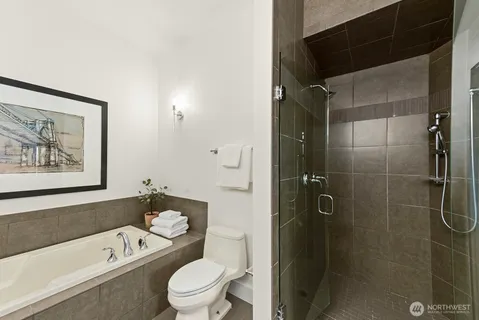 $995,000 | 745 Bellevue Avenue East, Unit 401, Seattle, WA 98102