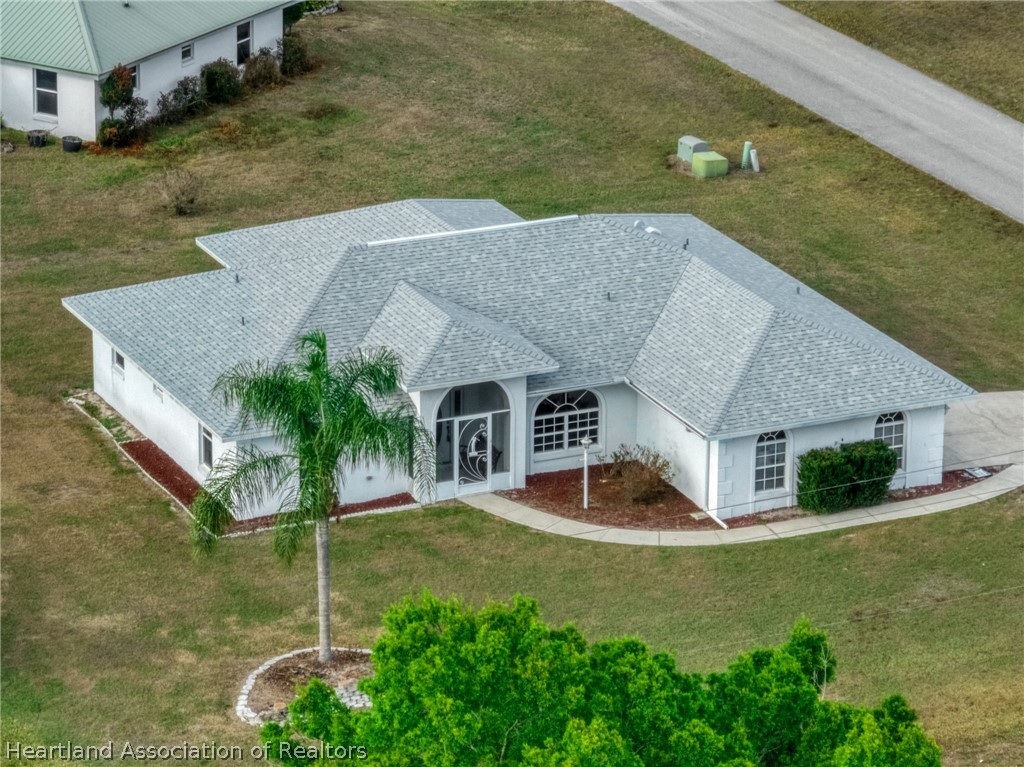 200 Maple Lane Sebring, FL 33876 - Photo 4 of 43