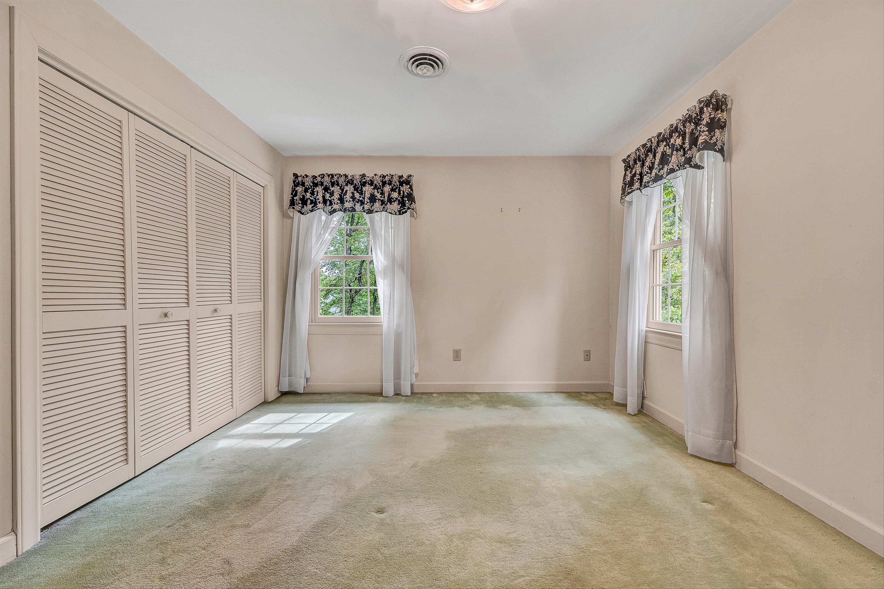 5206 Falcon Ridge Road Roanoke, VA 24018 - Photo 22 of 38 22-VM-06855