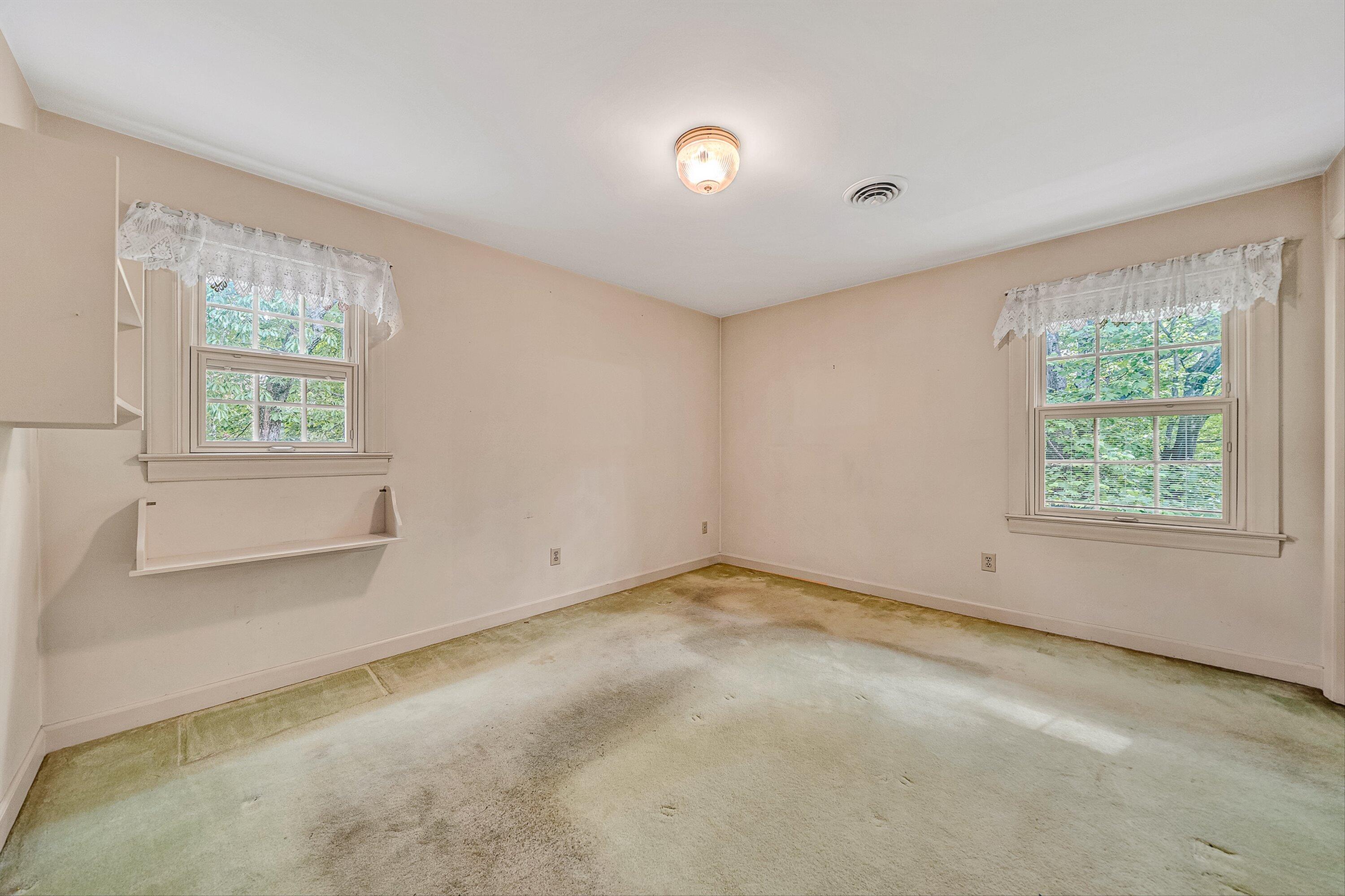 5206 Falcon Ridge Road Roanoke, VA 24018 - Photo 26 of 38 26-VM-06867