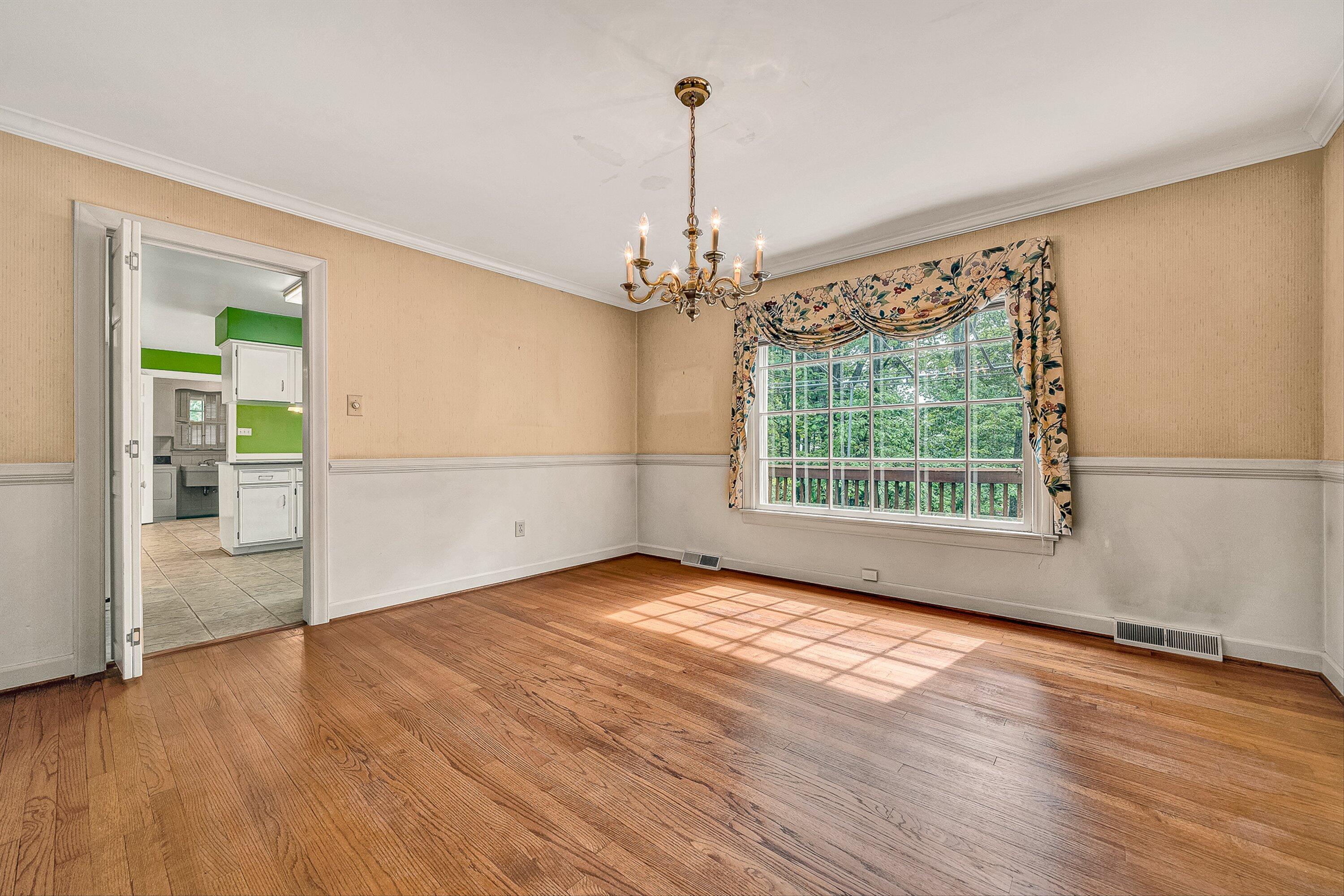 5206 Falcon Ridge Road Roanoke, VA 24018 - Photo 10 of 38 10-VM-06795