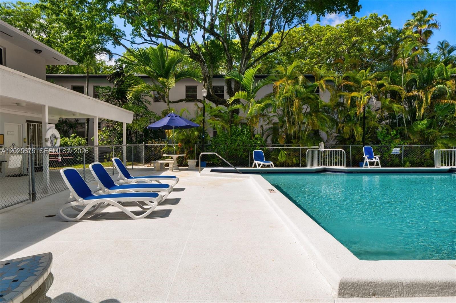 5605 Southwest 80th Street, Unit 10D Miami, FL 33143 - Photo 35 of 43