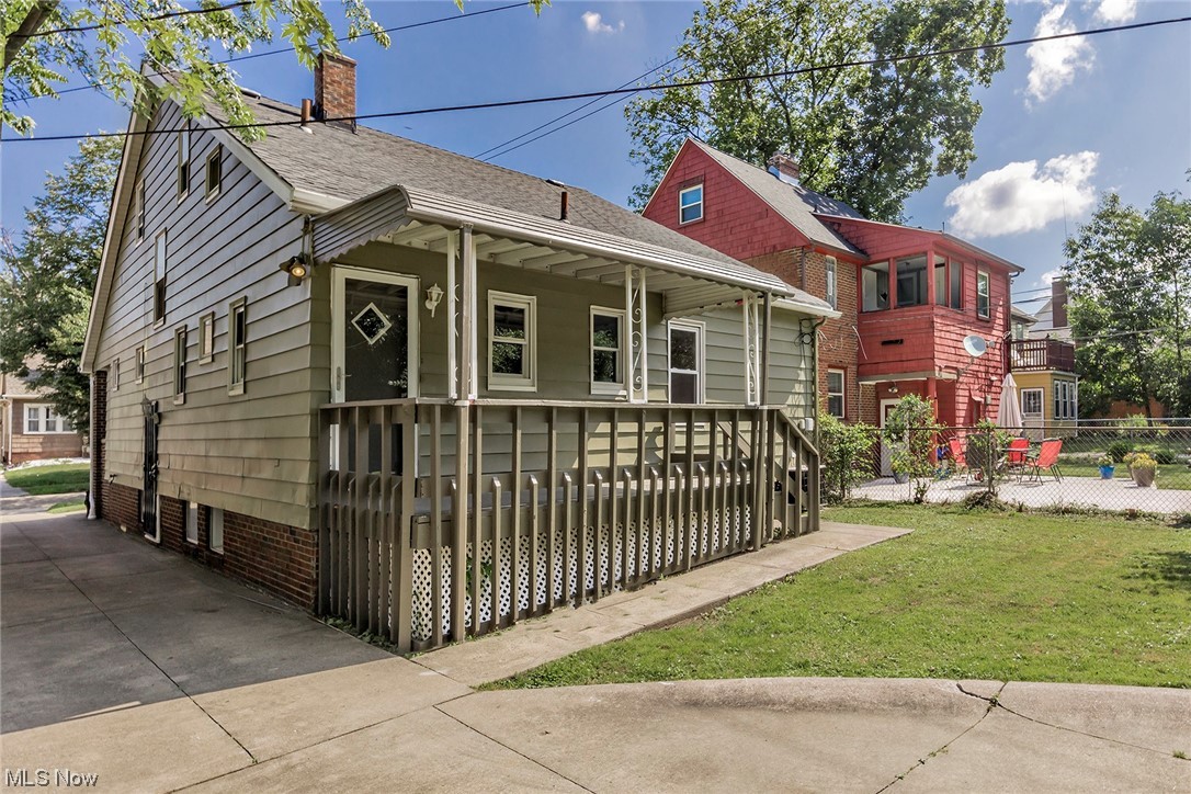 3566 Cedarbrook Road Cleveland, OH 44118 - Photo 24 of 27