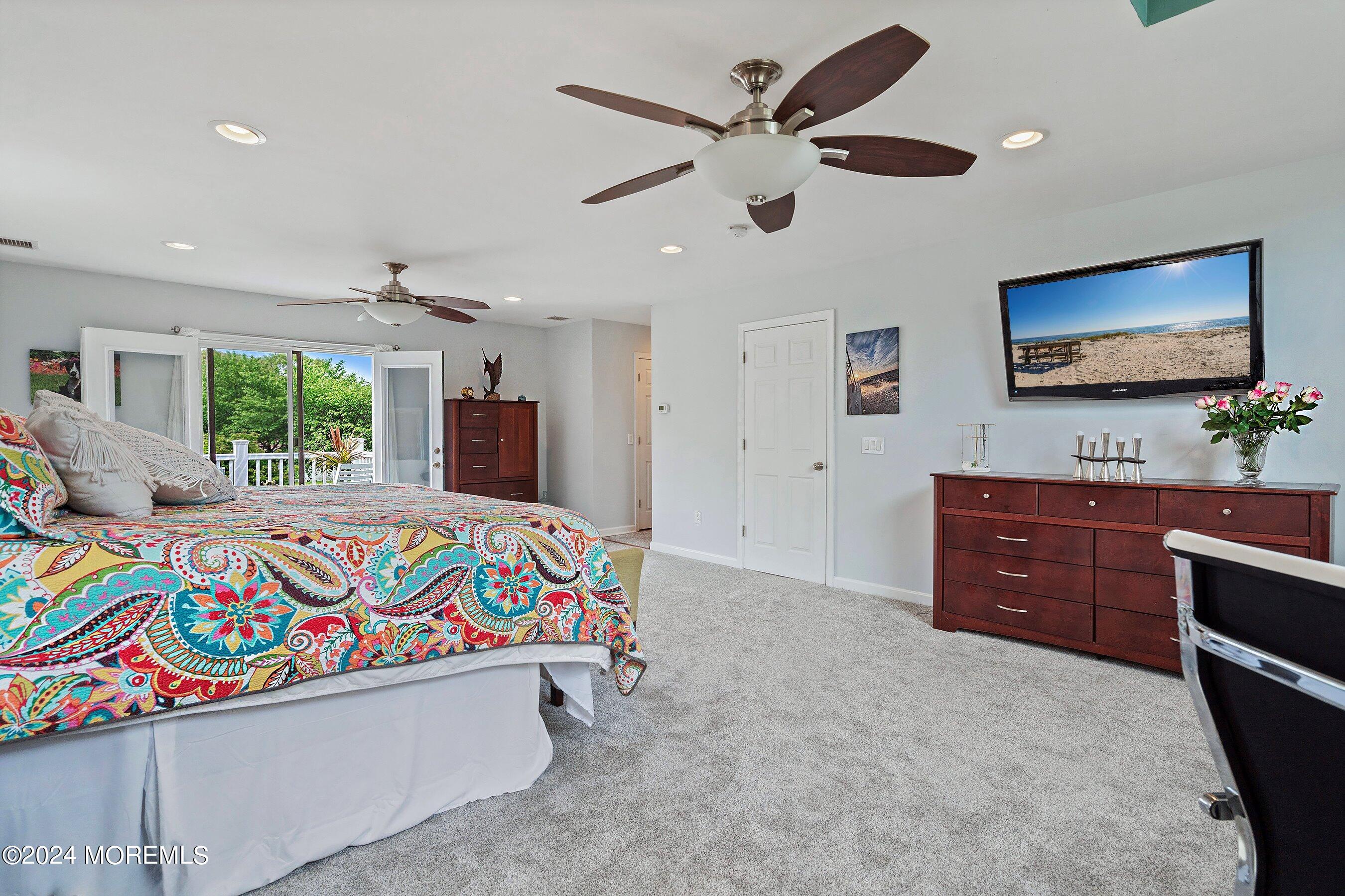 2208 N Road Point Pleasant, NJ 08742 - Photo 17 of 39 21- PrimaryBedroom 2