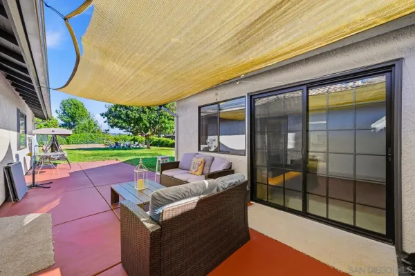 $1,148,000 | 5276 Triple Crown Drive, Bonsall, CA 92003