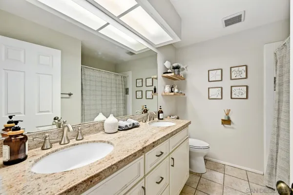 $1,148,000 | 5276 Triple Crown Drive, Bonsall, CA 92003