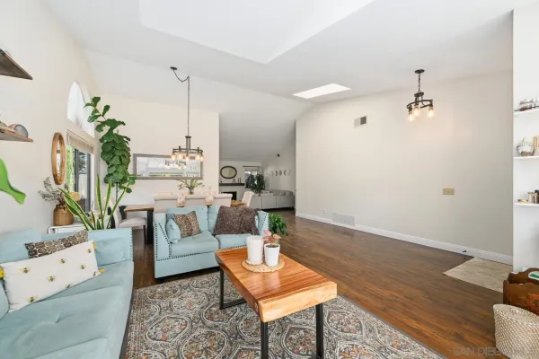 $1,148,000 | 5276 Triple Crown Drive, Bonsall, CA 92003