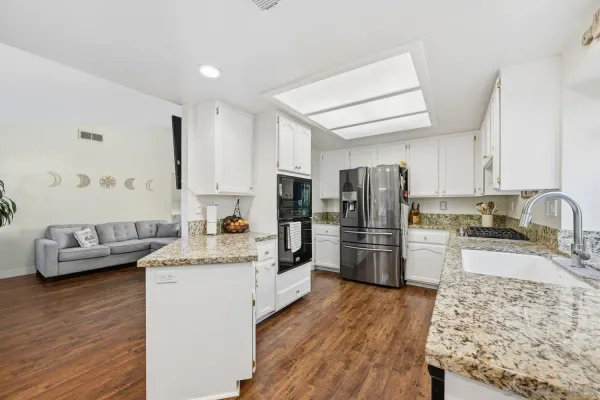 $1,148,000 | 5276 Triple Crown Drive, Bonsall, CA 92003