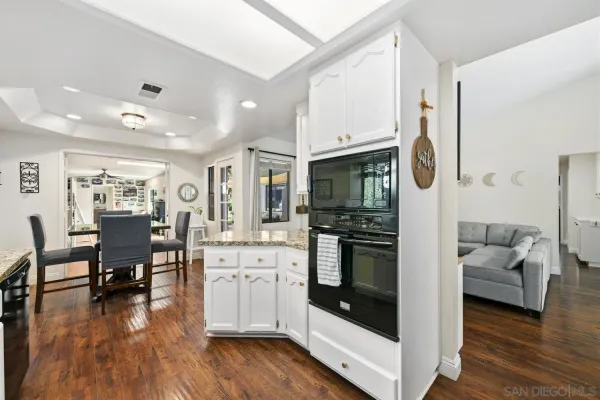 $1,148,000 | 5276 Triple Crown Drive, Bonsall, CA 92003