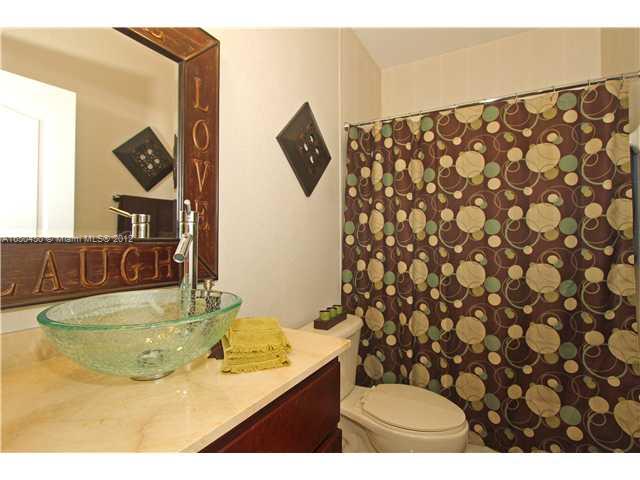 2430 Southwest 153rd Path Miami, FL 33185 - Photo 16 of 21 Gallery Image 16