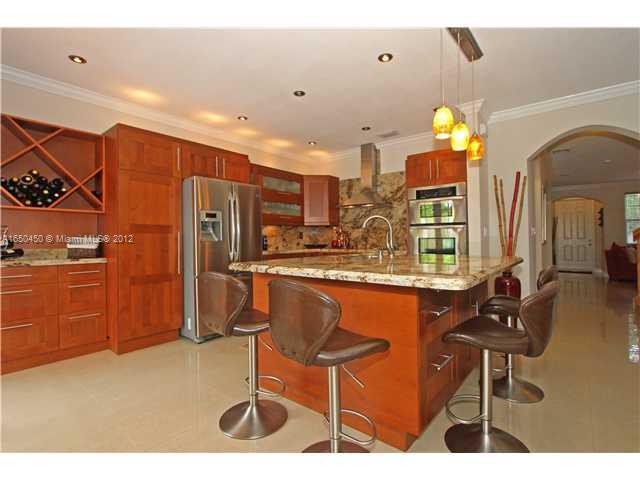 2430 Southwest 153rd Path Miami, FL 33185 - Photo 5 of 21 Gallery Image 5