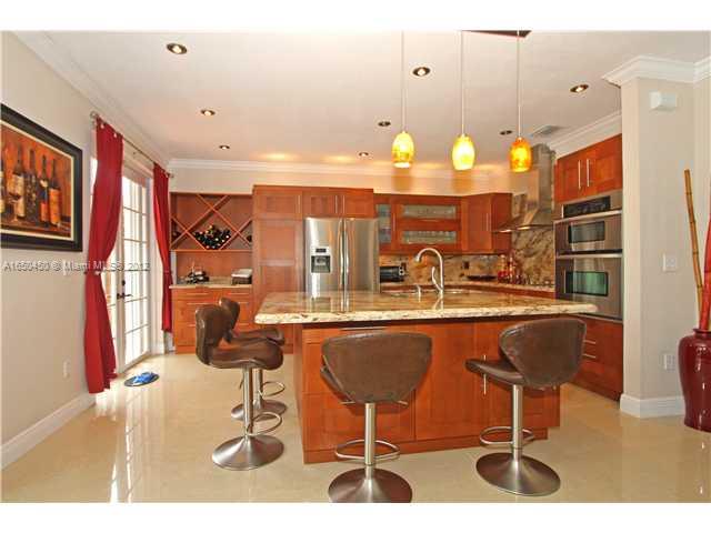 2430 Southwest 153rd Path Miami, FL 33185 - Photo 6 of 21 Gallery Image 6