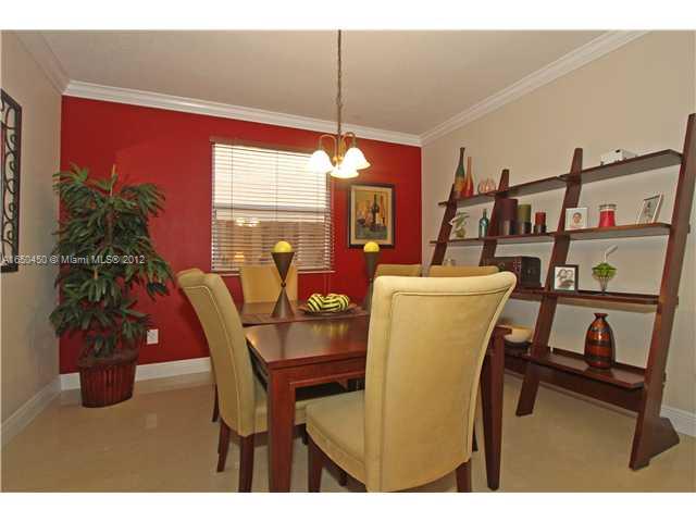 2430 Southwest 153rd Path Miami, FL 33185 - Photo 7 of 21 Gallery Image 7
