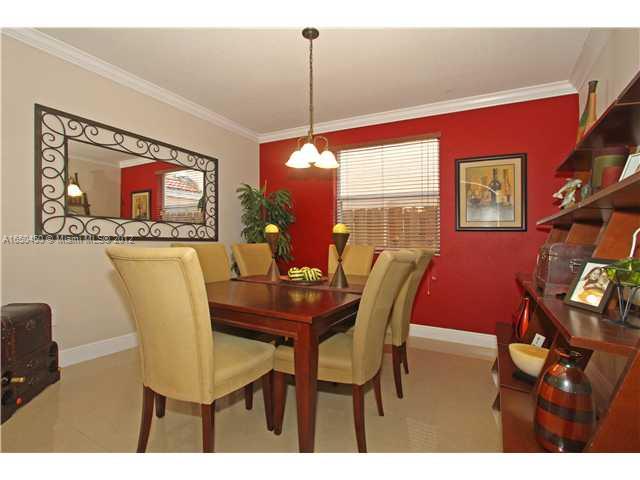 2430 Southwest 153rd Path Miami, FL 33185 - Photo 8 of 21 Gallery Image 8