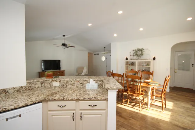 $324,900 | 13330 Park W Boulevard, Vicksburg, MI 49097