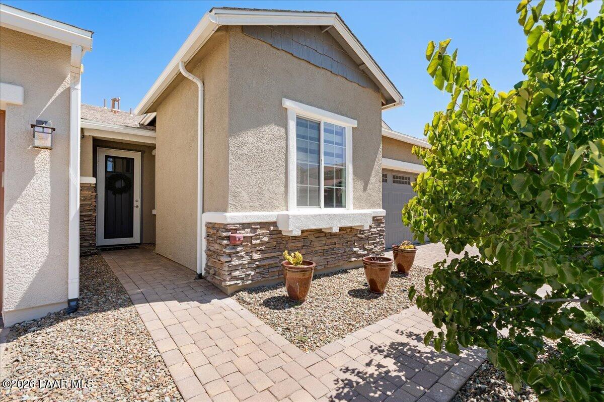 03-Front Walkway