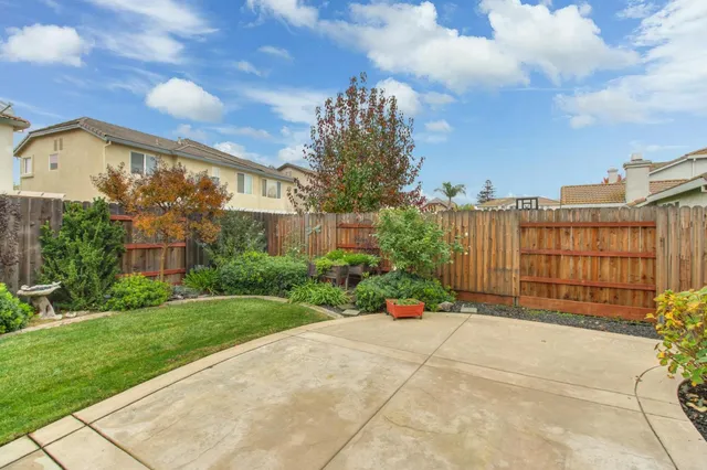 $799,000 | 9952 Benevento Way, Elk Grove, CA 95757