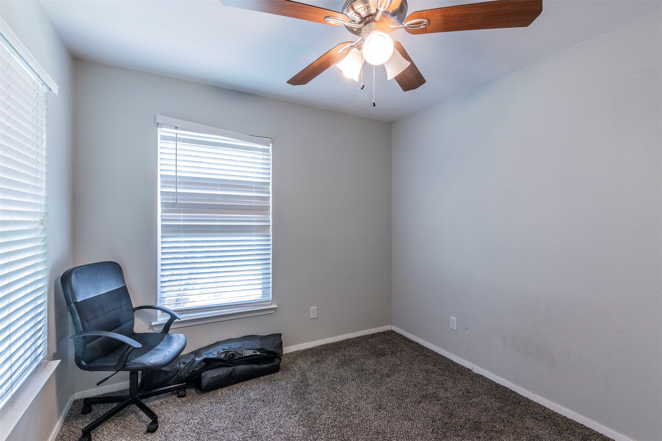 2903 Rogge Lane Austin, TX 78723 - Photo 18 of 26