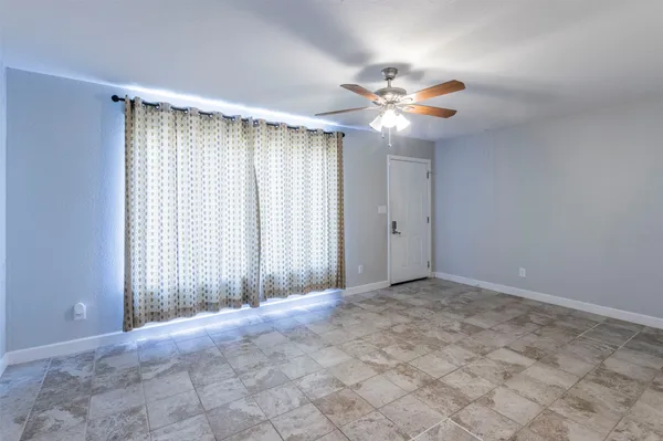 $2,000 | 2903 Rogge Lane, Austin, TX 78723