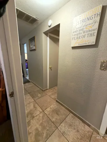 $299,000 | 336 Northwest 11th Avenue, Ontario, OR 97914