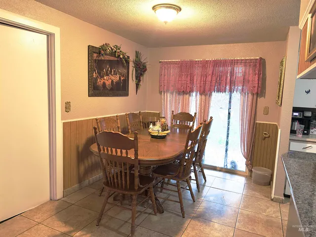 $299,000 | 336 Northwest 11th Avenue, Ontario, OR 97914