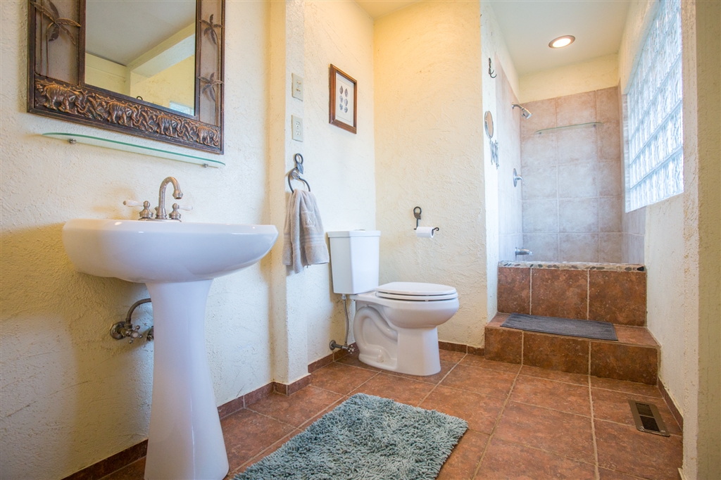 970 Old Mountain View Road El Cajon, CA 92021 - Photo 15 of 25