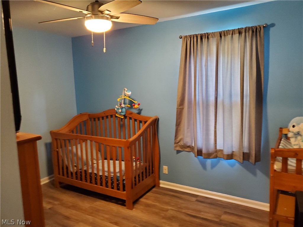 5615 Ridgewood Avenue Parma, OH 44129 - Photo 11 of 19 New Ceiling fan, flooring and interior doors.