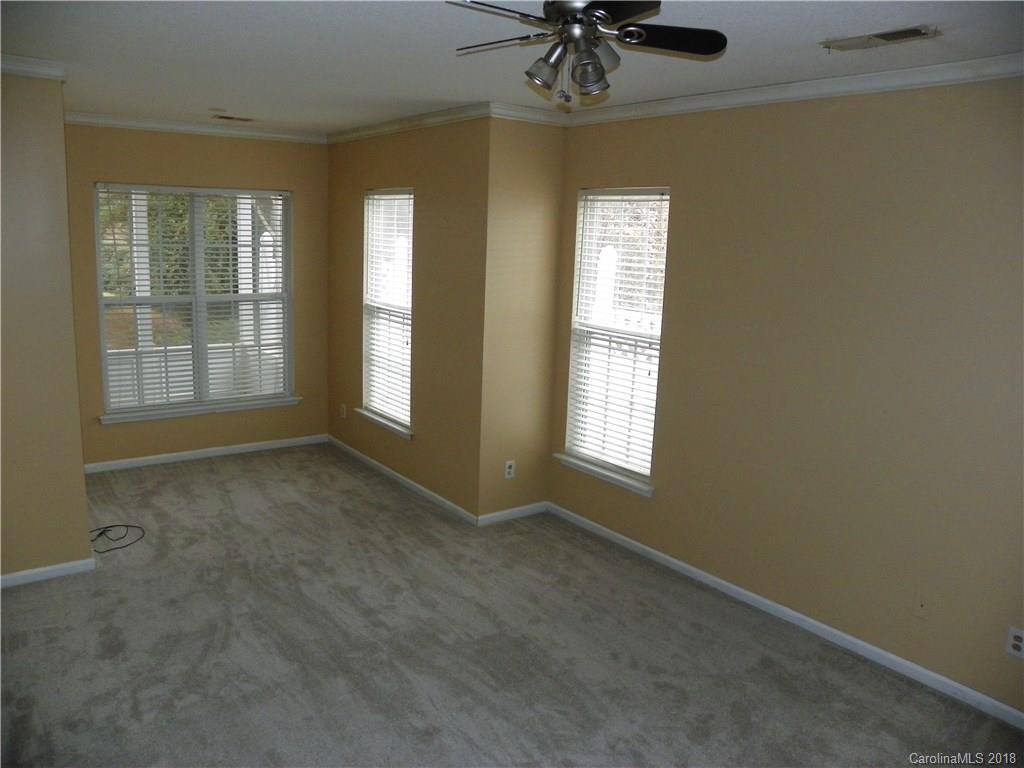 16611 Timber Crossing Road Charlotte, NC 28213 - Photo 14 of 23 Gallery Image 14