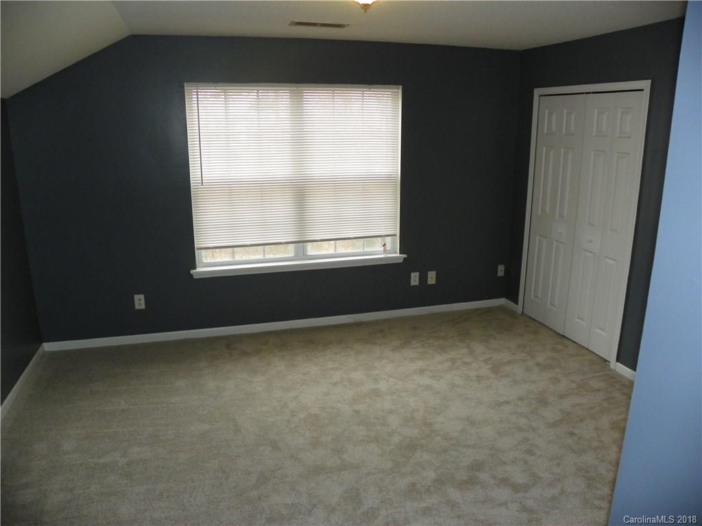 16611 Timber Crossing Road Charlotte, NC 28213 - Photo 21 of 23 Gallery Image 21