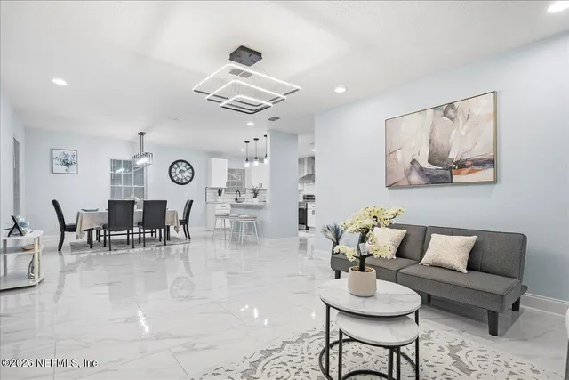 $449,900 | 619 South 10th Street, Fernandina Beach, FL 32034