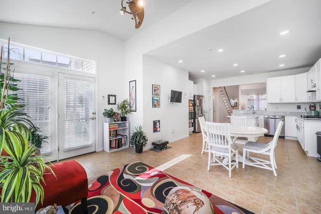 $3,800 | 2157 Vittoria Court, Unit 44, Bowie, MD 20721