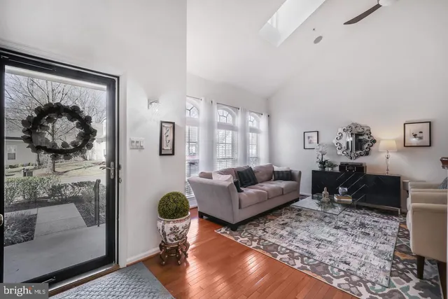 $3,800 | 2157 Vittoria Court, Unit 44, Bowie, MD 20721