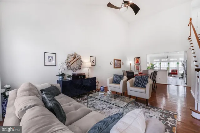 $3,800 | 2157 Vittoria Court, Unit 44, Bowie, MD 20721