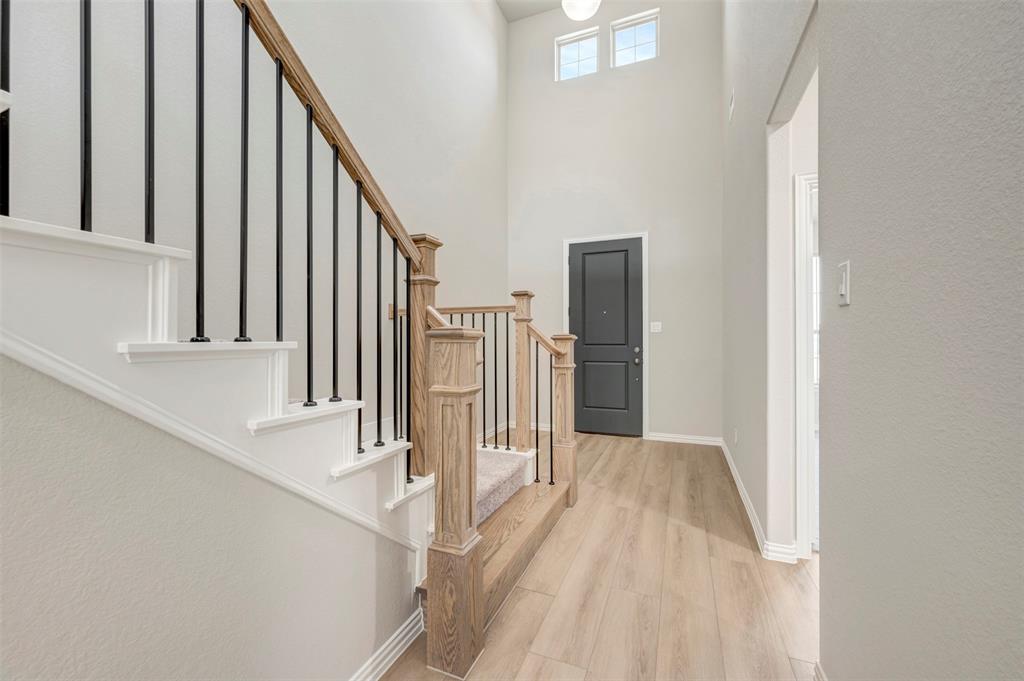 5033 Ressina Drive Aubrey, TX 76227 - Photo 6 of 40