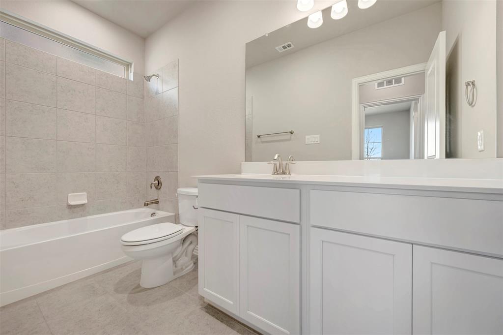 5033 Ressina Drive Aubrey, TX 76227 - Photo 10 of 40