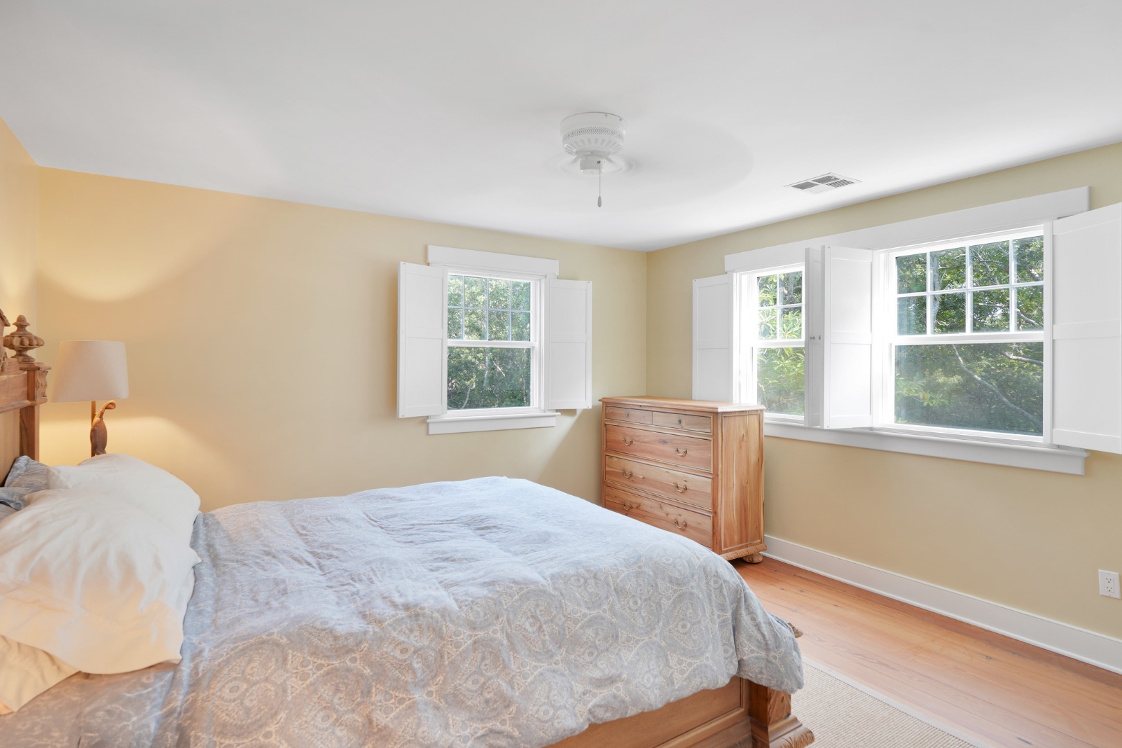 140 Pond Road West Tisbury, MA 02568 - Photo 33 of 46 Second Floor Guest Room