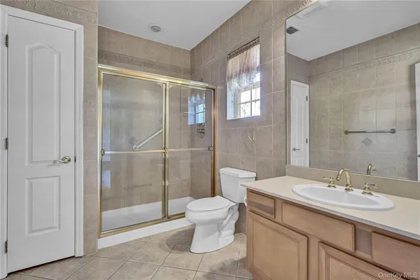 $679,000 | 85 Constantine Way, Mount Sinai, NY 11766