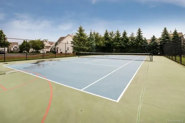 $679,000 | 85 Constantine Way, Mount Sinai, NY 11766