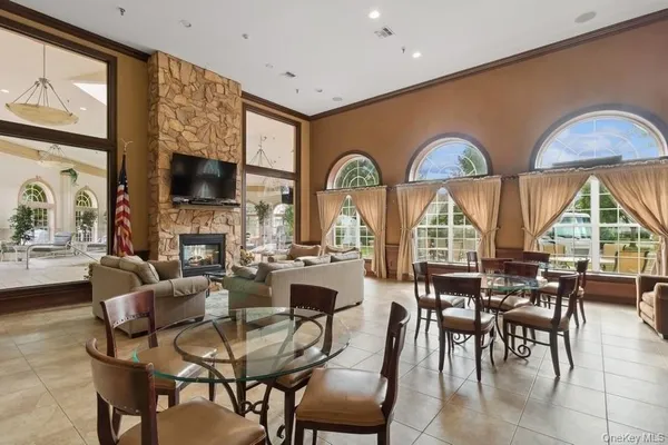 $679,000 | 85 Constantine Way, Mount Sinai, NY 11766