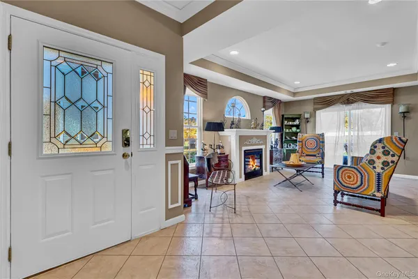 $679,000 | 85 Constantine Way, Mount Sinai, NY 11766