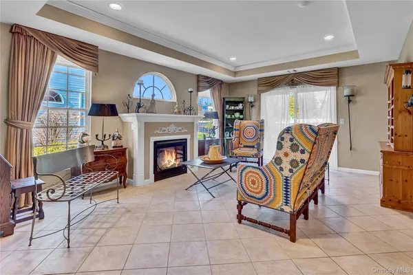 $679,000 | 85 Constantine Way, Mount Sinai, NY 11766