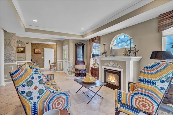 $679,000 | 85 Constantine Way, Mount Sinai, NY 11766
