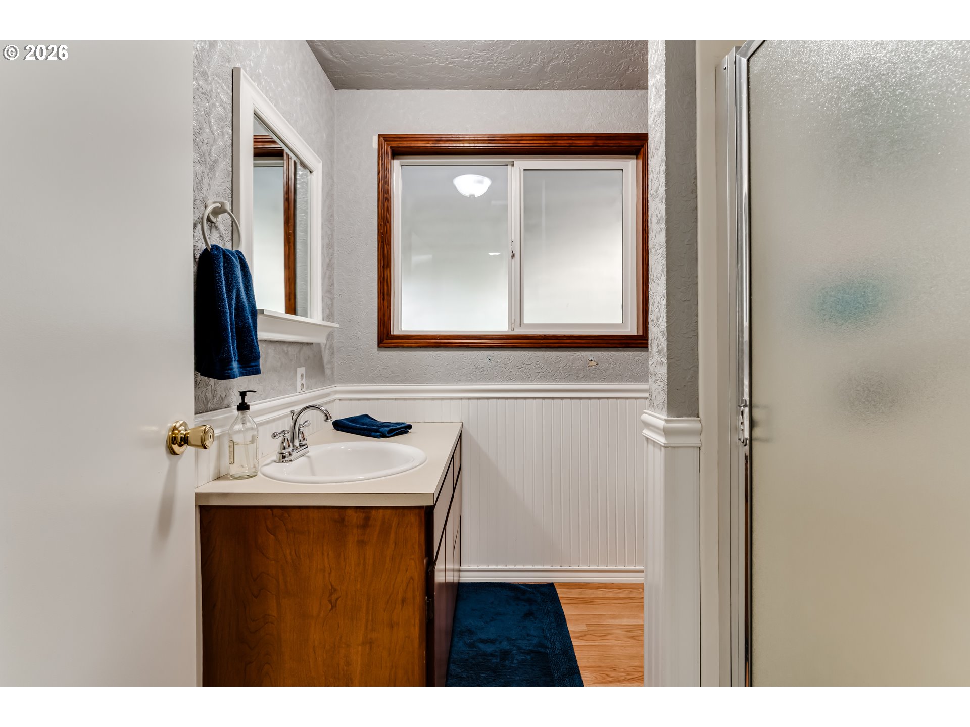 1088 Linda Lane Springfield, OR 97478 - Photo 27 of 43 a bathroom with a sink vanity and a mirror