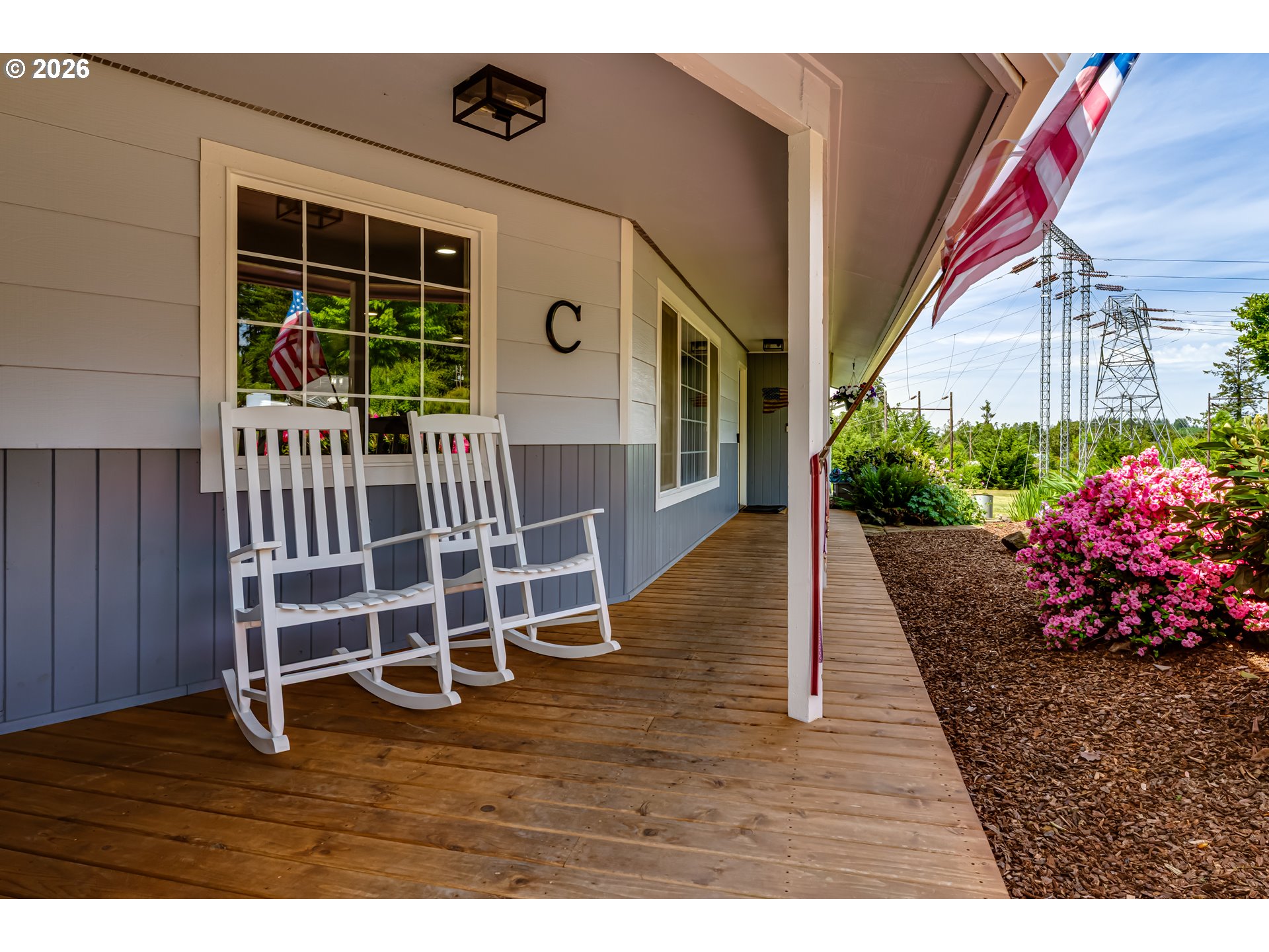 1088 Linda Lane Springfield, OR 97478 - Photo 5 of 43 a view of an house with backyard porch and wooden floor