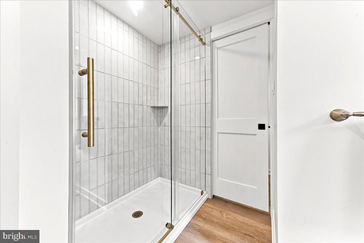 125 South Sproul Road Broomall, PA 19008 - Photo 25 of 45 1st Floor Full Bath Stall Shower