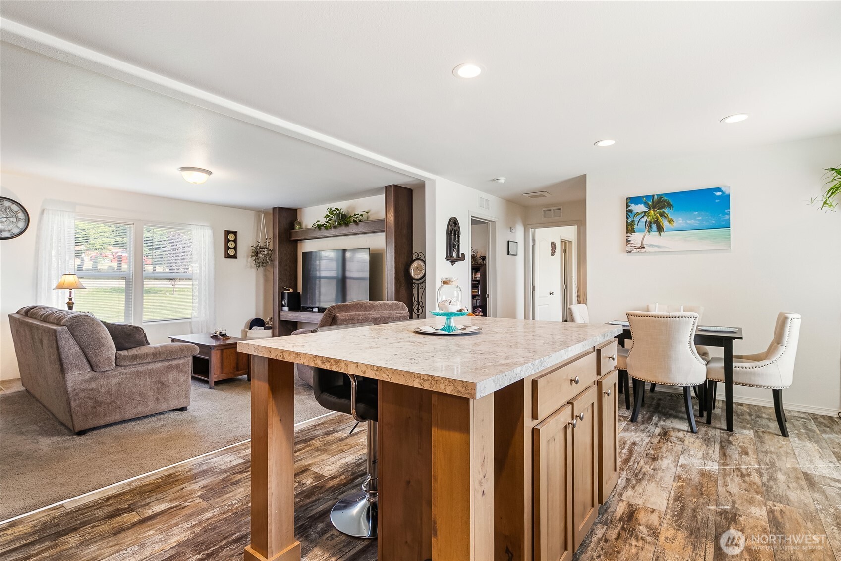 5565 Hillvue Road Blaine, WA 98230 - Photo 12 of 34